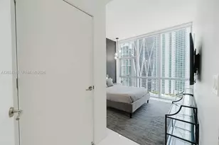 851 NE 1st Ave, Miami, FL 33132 - Photo 15