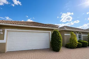 14856 SW 179th St, Miami, FL 33187 - Photo 3