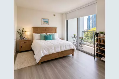 90 SW 3rd St #1413, Miami, FL 33130 - Photo 7