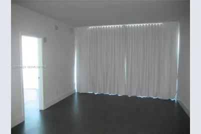 888 Biscayne Blvd #3310, Miami, FL 33132 - Photo 3