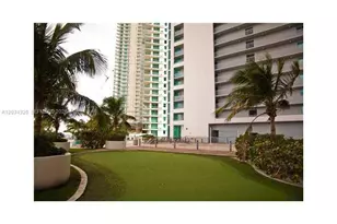 888 Biscayne Blvd, Miami, FL 33132 - Photo 13