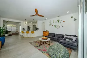8526 NW 110 Pl, Doral, FL 33178 - Photo 9