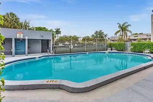 210 NW 87th Ave, Miami, FL 33172 - Photo 47
