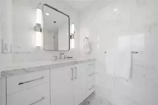 715 Bayshore Dr, Fort Lauderdale, FL 33304 - Photo 27