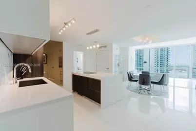 851 NE 1st Ave #2303, Miami, FL 33132 - Photo 7