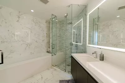 851 NE 1st Ave #2303, Miami, FL 33132 - Photo 21