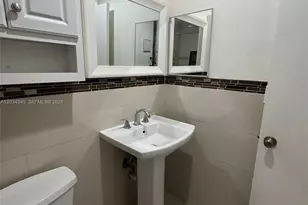 11405 SW 122nd Ct, Miami, FL 33186 - Photo 17