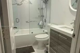 11727 NW 12th St, Pembroke Pines, FL 33026 - Photo 5