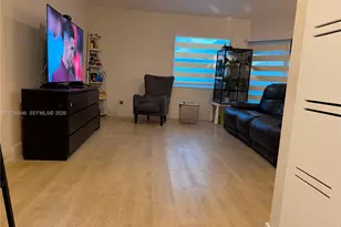 11727 NW 12th St, Pembroke Pines, FL 33026 - Photo 1