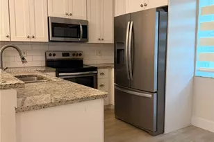 11727 NW 12th St, Pembroke Pines, FL 33026 - Photo 1