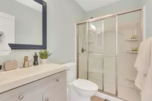 5800 NE 15th Ave, Fort Lauderdale, FL 33334 - Photo 13