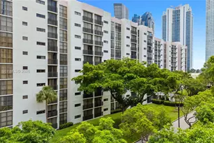 17021 N Bay Rd, Sunny Isles Beach, FL 33160 - Photo 37