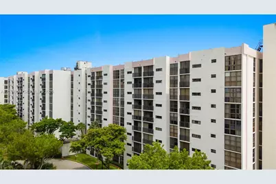 17021 N Bay Rd #429, Sunny Isles Beach, FL 33160 - Photo 35