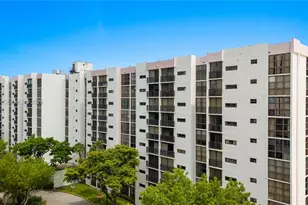 17021 N Bay Rd, Sunny Isles Beach, FL 33160 - Photo 35