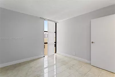 17021 N Bay Rd #429, Sunny Isles Beach, FL 33160 - Photo 27