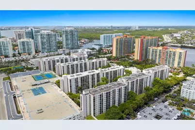 17021 N Bay Rd #429, Sunny Isles Beach, FL 33160 - Photo 31