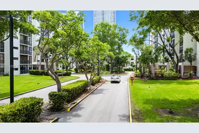 17021 N Bay Rd #429, Sunny Isles Beach, FL 33160 - Photo 39