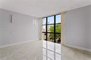 17021 N Bay Rd, Sunny Isles Beach, FL 33160 - Photo 29