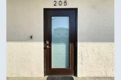 8001 NW 41st St #205, Doral, FL 33166 - Photo 15