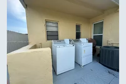 274 E 9th St #4, Hialeah, FL 33010 - Photo 17