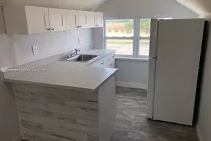 274 E 9th St, Hialeah, FL 33010 - Photo 5