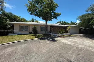 2441 Bayview Dr, Fort Lauderdale, FL 33305 - Photo 1