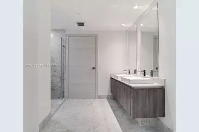 801 S Miami Ave #1807, Miami, FL 33130 - Photo 7
