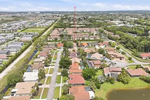 9612 N Carousel Cir N, Boca Raton, FL 33434 - Photo 41