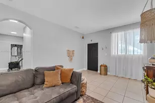 2551 SE 16th Terrace, Homestead, FL 33035 - Photo 3