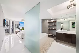 4779 Collins Ave, Miami Beach, FL 33140 - Photo 17