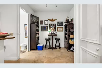 425 NE 69th Cir, Boca Raton, FL 33487 - Photo 15