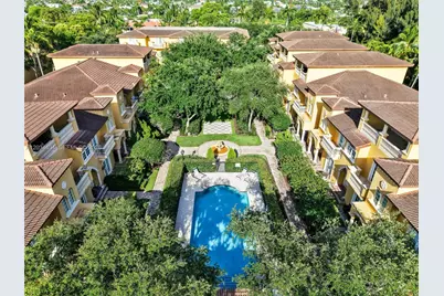 425 NE 69th Cir, Boca Raton, FL 33487 - Photo 3