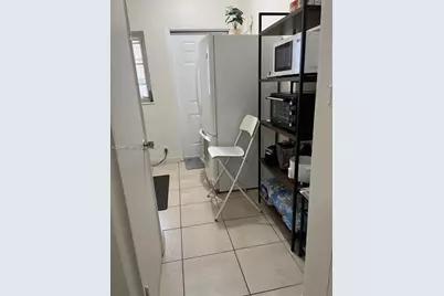 730 SW 10th St #4, Miami, FL 33130 - Photo 5
