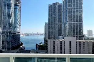 31 SE 5th St, Miami, FL 33131 - Photo 1