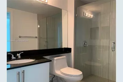31 SE 5th St #1910, Miami, FL 33131 - Photo 13