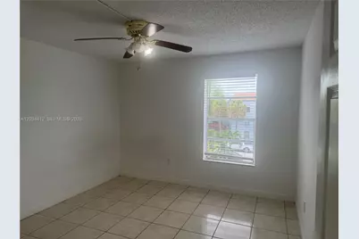1725 W 60th St #F320, Hialeah, FL 33012 - Photo 7