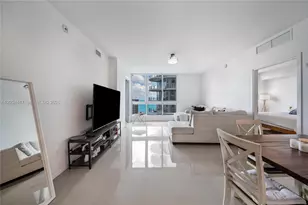 300 S Biscayne Blvd, Miami, FL 33131 - Photo 5