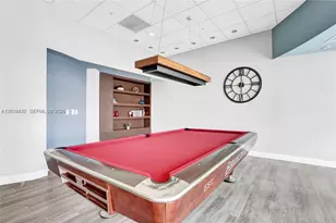 300 S Biscayne Blvd, Miami, FL 33131 - Photo 27