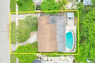 4431 NW 36th Ct, Lauderdale Lakes, FL 33319 - Photo 3