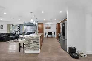 4431 NW 36th Ct, Lauderdale Lakes, FL 33319 - Photo 13