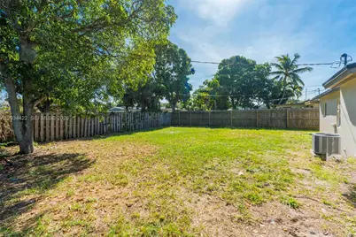 311 NW 12th Ave #-, Delray Beach, FL 33444 - Photo 25