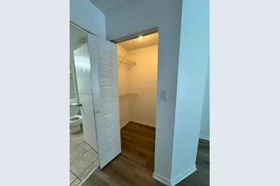 911 Coral Club Dr #911, Coral Springs, FL 33071 - Photo 9