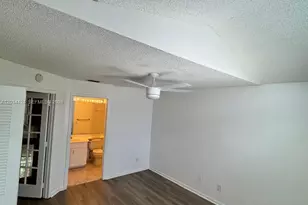 911 Coral Club Dr, Coral Springs, FL 33071 - Photo 3