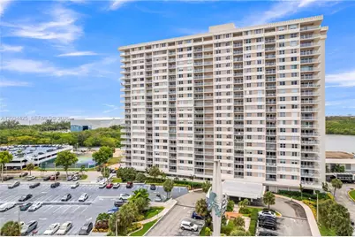 300 Bayview Dr #214, Sunny Isles Beach, FL 33160 - Photo 37