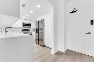 300 Bayview Dr, Sunny Isles Beach, FL 33160 - Photo 3
