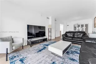 300 Bayview Dr, Sunny Isles Beach, FL 33160 - Photo 23