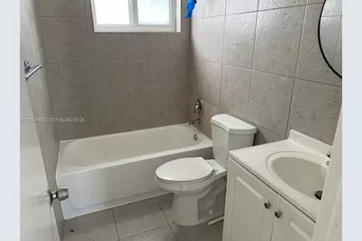 910 N 56th Ave #1, Hollywood, FL 33021 - Photo 13
