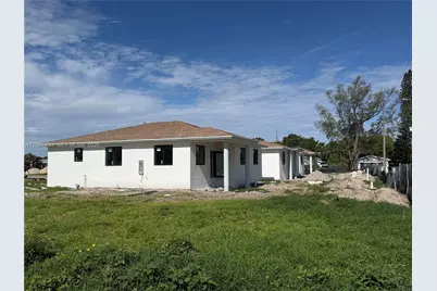 340 NW 11th St, Pompano Beach, FL 33060 - Photo 7