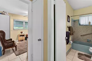 4271 NW 49th Terrace, Lauderdale Lakes, FL 33319 - Photo 21
