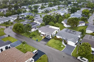 4271 NW 49th Terrace, Lauderdale Lakes, FL 33319 - Photo 45